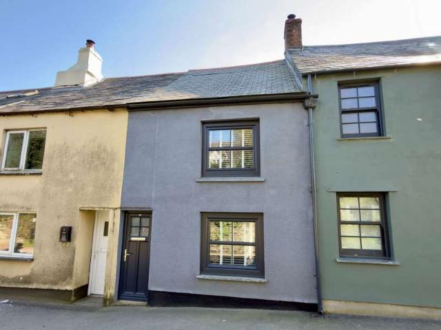 2 Bedroom Cottage House