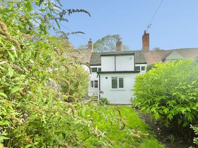 2 Bedroom Cottage House