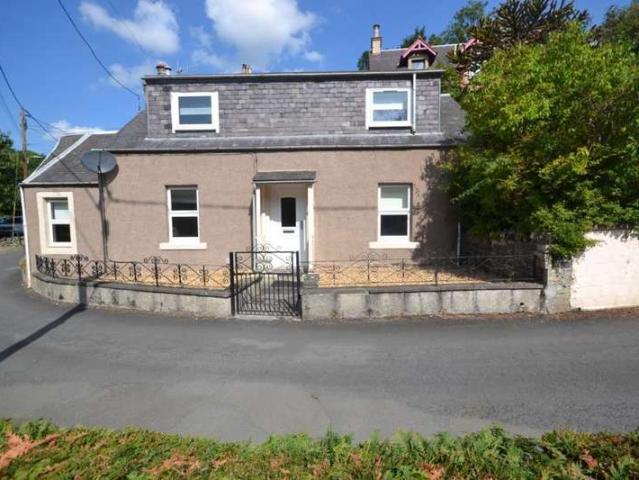 2 Bedroom Cottage House