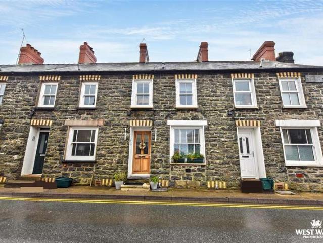 2 Bedroom Cottage House