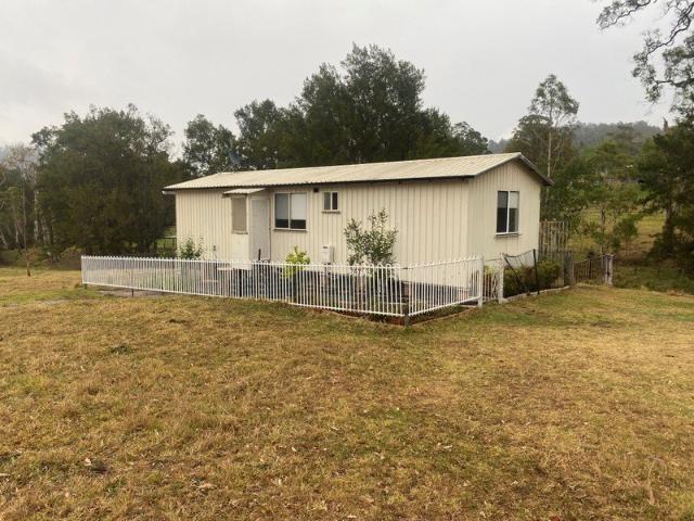 2 BEDROOM COTTAGE IN COBARGO