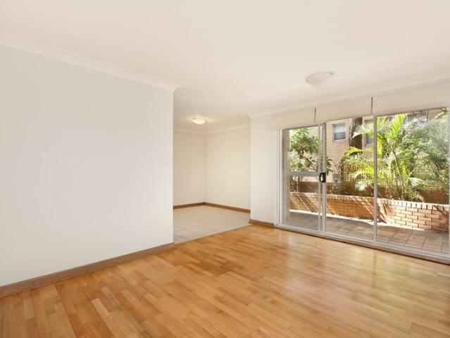2 Bedroom Courtyard Apartment