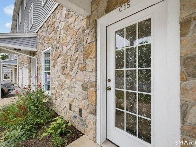 2 bedroom, Coventry CT 06238 105116929