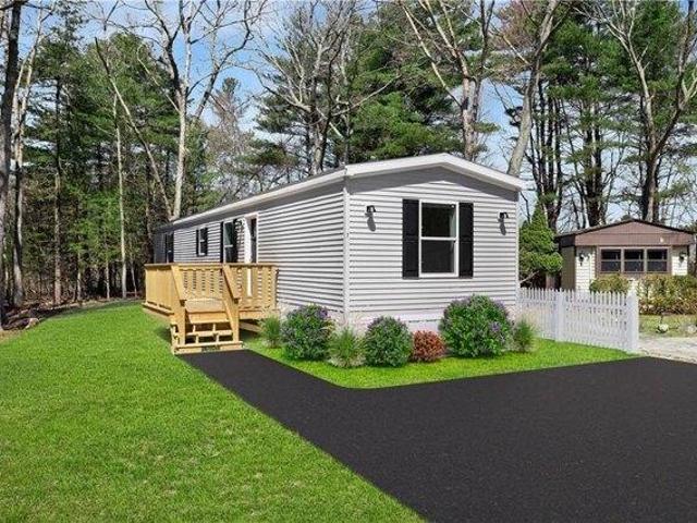 2 bedroom, Coventry RI 02816 105658899