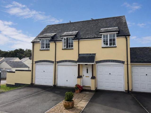 2 bedroom coach house for sale