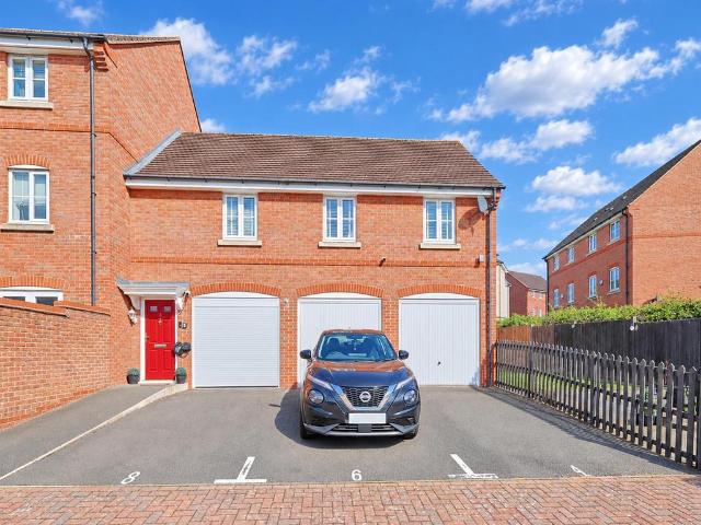 2 bedroom coach house for sale
