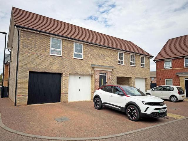 2 bedroom coach house for sale