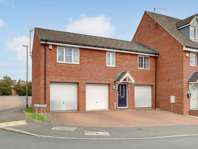 2 bedroom coach house for sale