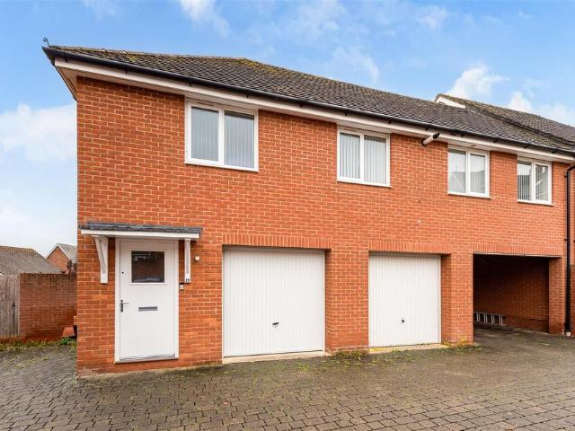 2 bedroom coach house for sale