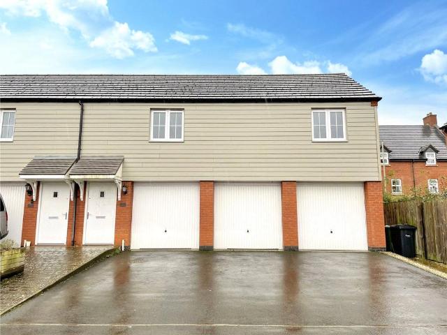 2 bedroom coach house for sale
