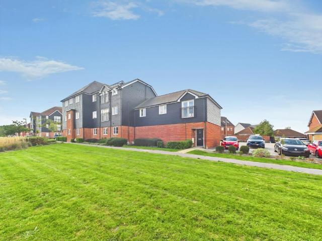 2 bedroom coach house for sale