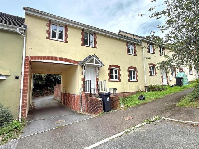 2 bedroom coach house for sale