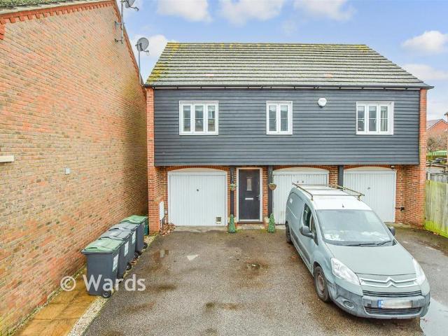 2 bedroom coach house for sale