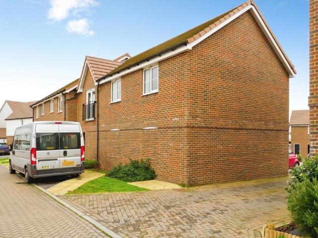 2 bedroom coach house for sale