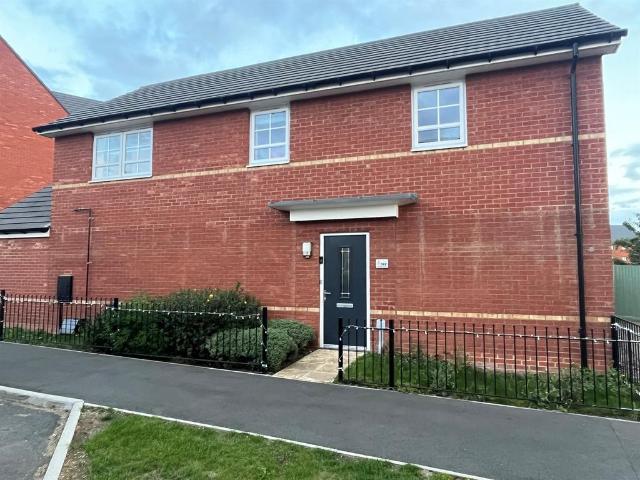 2 bedroom coach house for sale