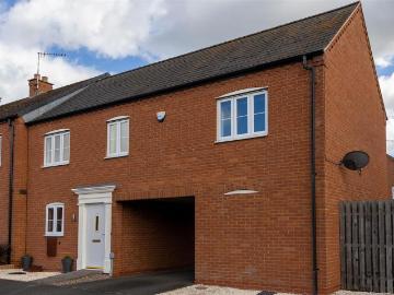 2 bedroom coach house for sale