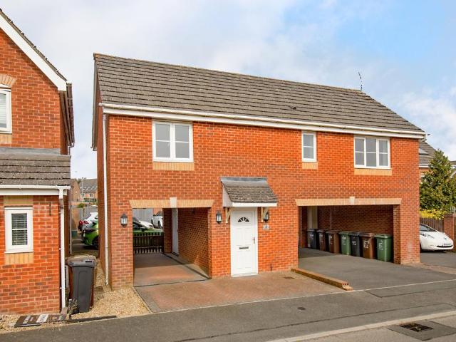 2 bedroom coach house for sale