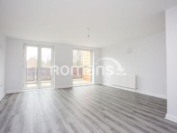 2 bedroom coach house to rent