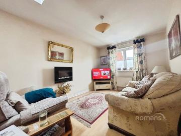 2 bedroom coach house to rent