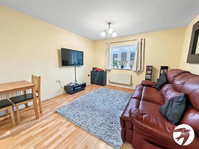 2 bedroom coach house to rent