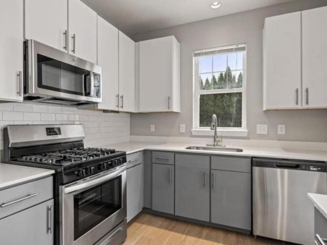 2 bedroom, Cohasset MA 02025 LS104377928