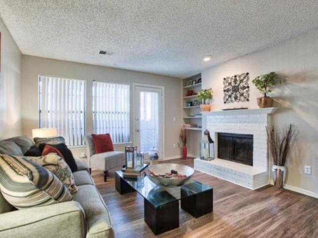 2 bedroom, Colorado Springs CO 80906 105129444