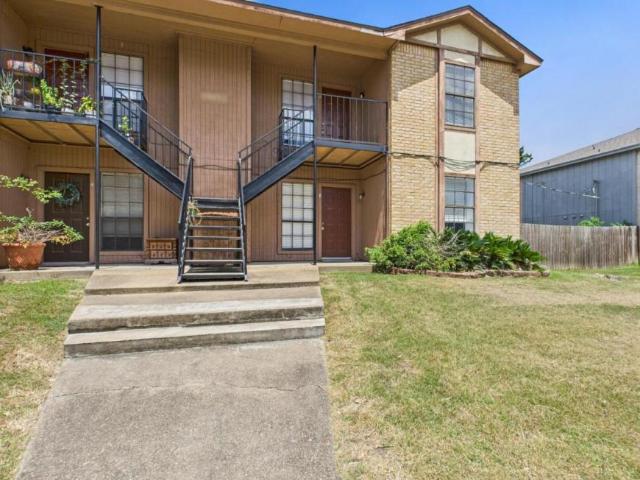 2 bedroom, College Station TX 77840 106112450