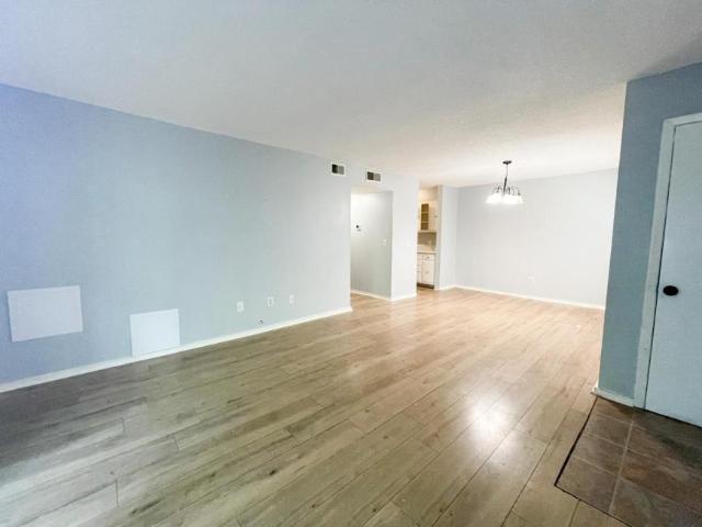 2 bedroom, Columbia SC 29210 106214783