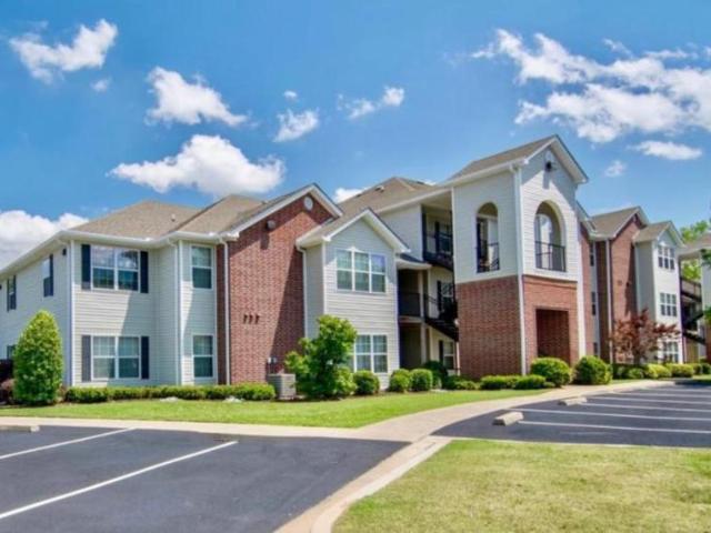 2 bedroom, Columbus GA 31903 102768352