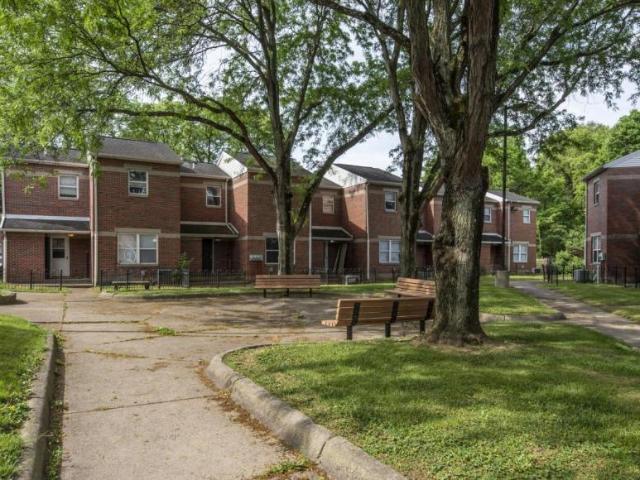 2 bedroom, Columbus OH 43223 105731528