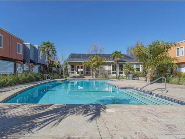 2 bedroom, Concord CA 94520 LS104343014
