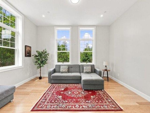 2 bedroom, Concord NH 03303 105495836