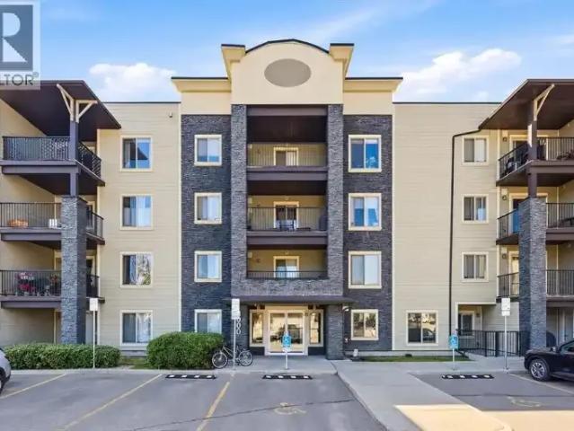 2 Bedroom Condo Cochrane AB 106118009