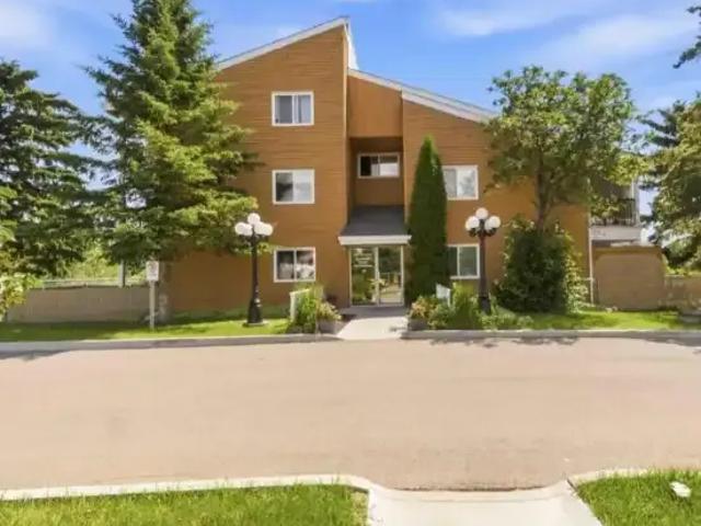2 Bedroom Condo Edmonton AB 105580912