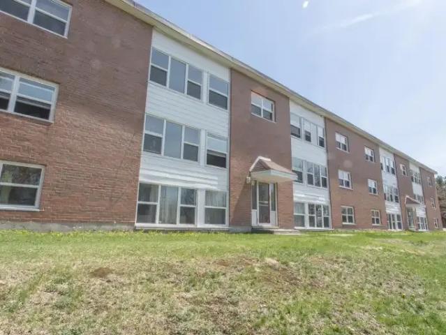 2 Bedroom Condo Elliot Lake ON LS102846911