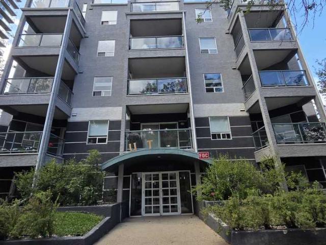 2 Bedroom Condo for Rent at 10046 110 St Nw, Edmonton, AB T5K 2Y2 Oliver