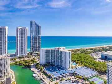 2 Bedroom Condo for Rent at 100 Bayview Drive #314, Sunny Isles Beach, FL 33160