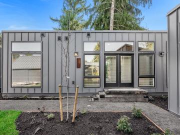 2 Bedroom Home for Rent at 11454 Ne Morris St, Portland, OR 97220 Parkrose Heights