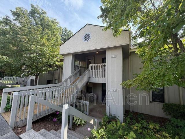2 Bedroom Condo for Rent at 1304 Abbey Cir, Asheville, NC 28805 Cloister Condominiums