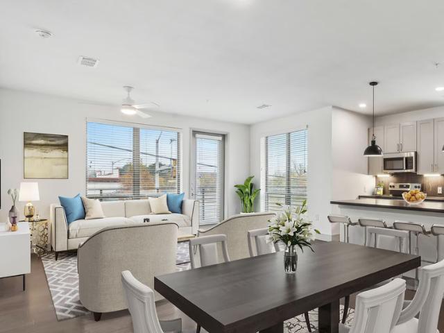 2 Bedroom Condo for Rent at 1500 North Houston Street #5119.2, Fort Worth, TX 76102