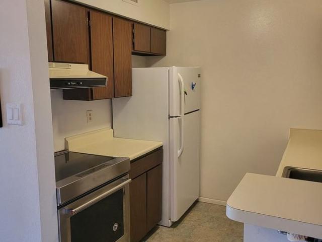 2 Bedroom Condo for Rent at 1601 Pennsylvania St Ne #2, Albuquerque, NM 87110 Uptown