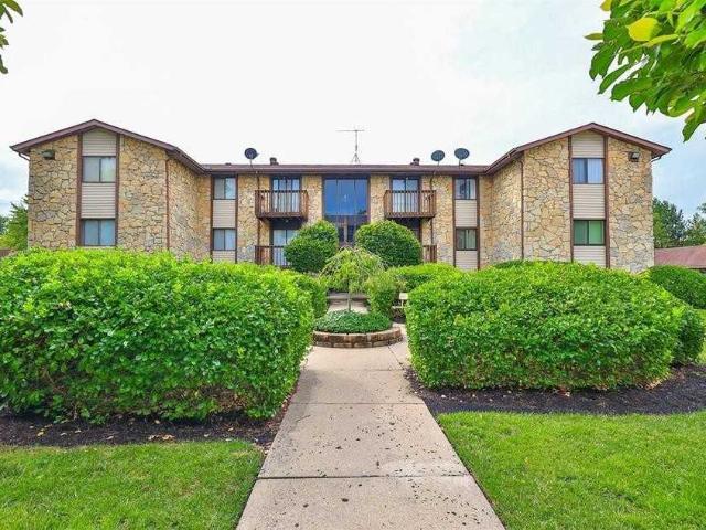 2 Bedroom Condo for Rent at 4070 Independence Dr #1C, Cincinnati, OH 45255