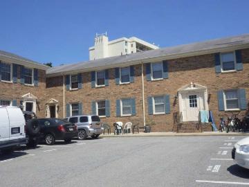 2 Bedroom Condo for Rent at 401 Arctic Ave #100, Virginia Beach, VA 23451 Northeast Virginia Beach