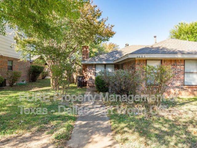2 Bedroom Condo for Rent at 4605 Menzer Rd, Fort Worth, TX 76103 Central Meadowbrook