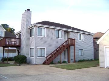 2 Bedroom Condo for Rent at 4723B N Greenwell Rd #B, Virginia Beach, VA 23455 Northwest Virginia Beach