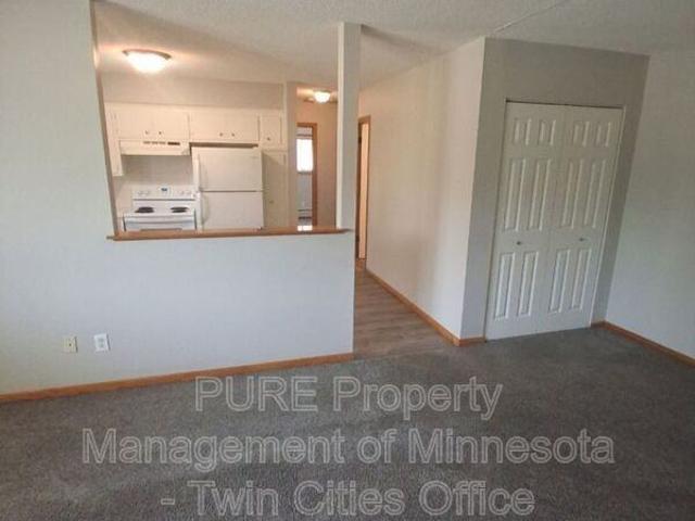 2 Bedroom Condo for Rent at 5848 2nd St Ne #5, Fridley, MN 55432 Fridley