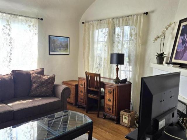2 bedroom, Coronado CA 92118 LS104515696
