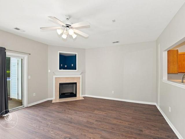 2 bedroom, Cornelius NC 28031 102499504