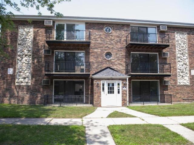 2 bedroom, Calumet City IL 60409 105730450