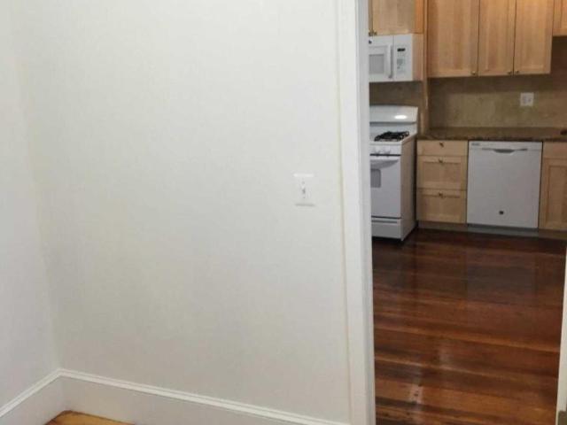 2 bedroom, Cambridge MA 02139 LS98397548